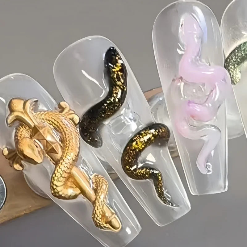 1 Pc Silicone Nail Mold Cyberpunk Little Doctor Toy Dark Snake Template Exquisite Three-Dimensional Decoration DIY Nail Mold
